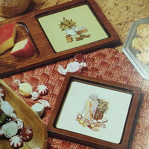 Leisure Arts Kitchen Stitchin Cross Stitch Patterns Strawberry, Lemon, Apple Pie - Picture 11 of 11